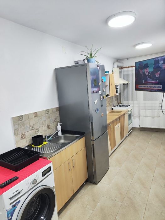 Inchiriez Garsoniera