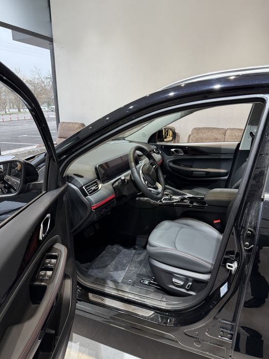 Jetour X50 5 yil rasmiy kafolat yoki 150 min km