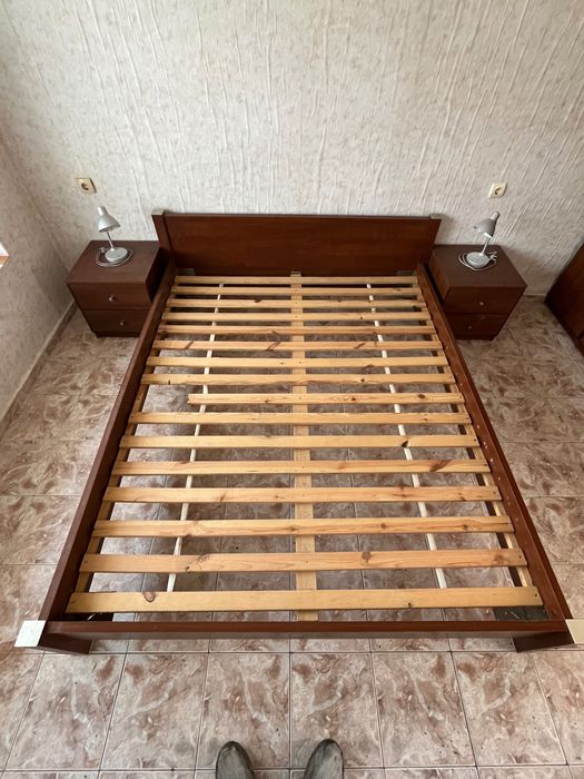 Комплект мебели за обзавеждане на спалня