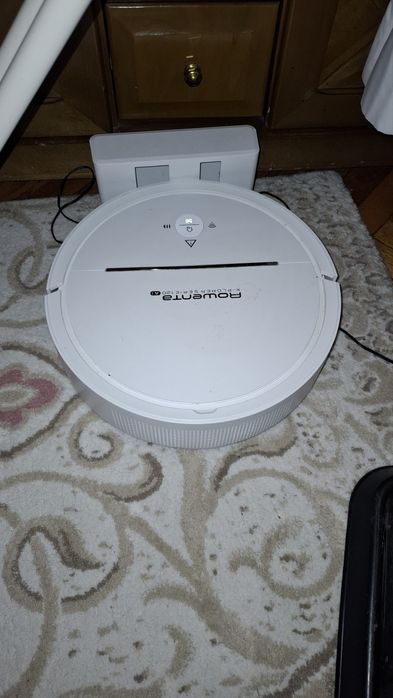 Прахосмукачка робот