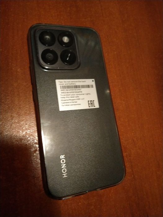 Honor X8c на гарантии