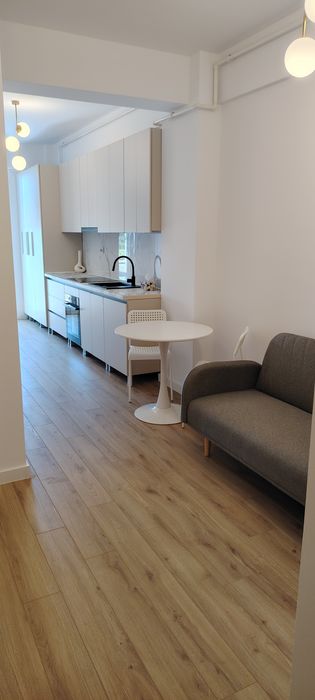 Apartament cu o cameră de închiriat  comision zero