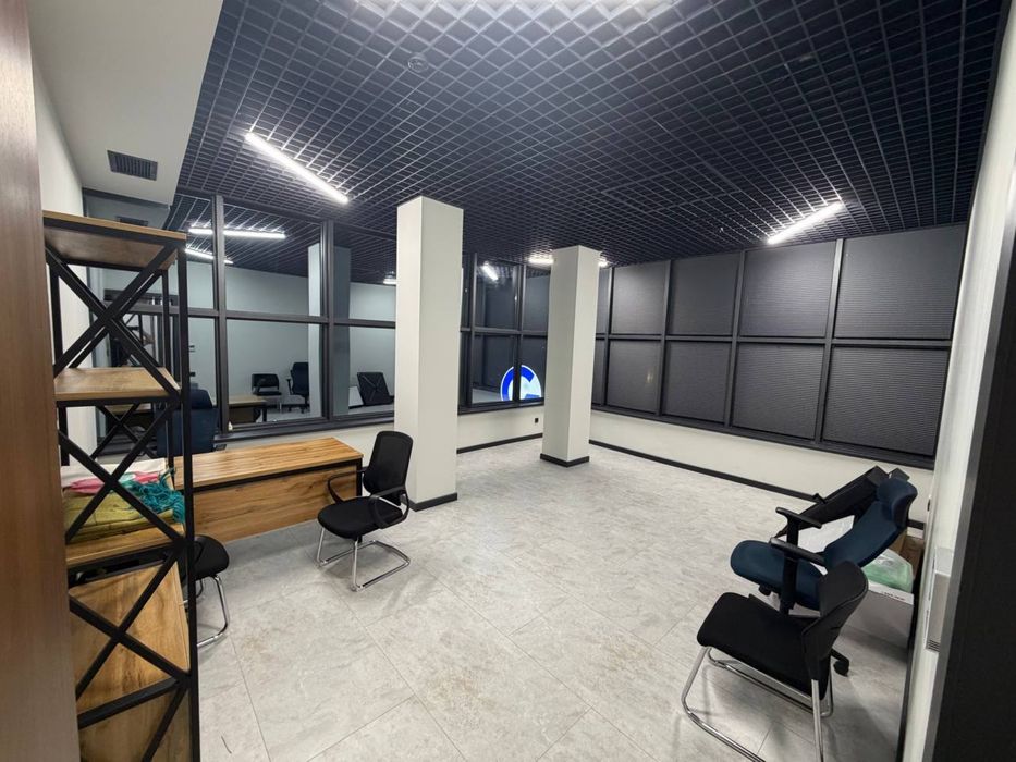 Сдается в аренду современный офис 250 м² в бизнес-центре MINOR