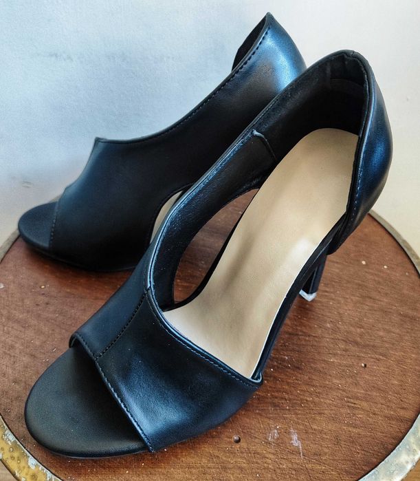 Официални обувки