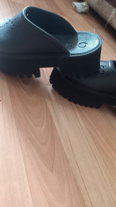 Продам обувь жен