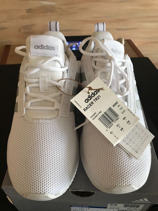 Маратонки adidas