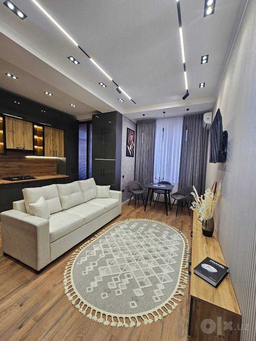 Продаётся квартира ЖК Кох ота Шайхантахурский район 2/5/12 кв 56м² A