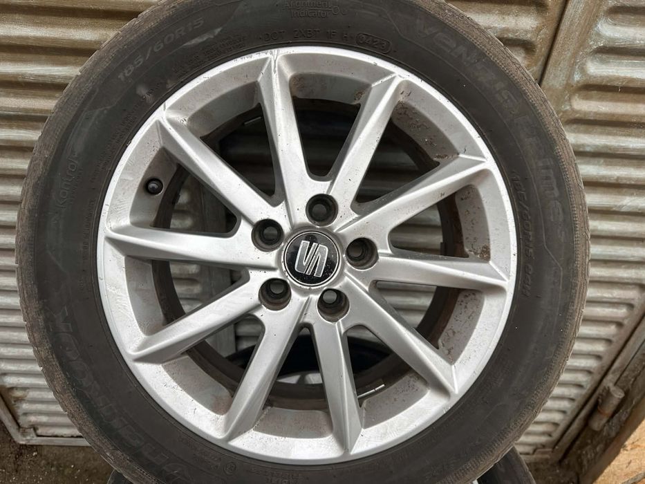 Оригинални джанти Seat с летни гуми 5х100