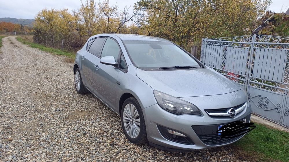 Opel Astra 2014 motorina