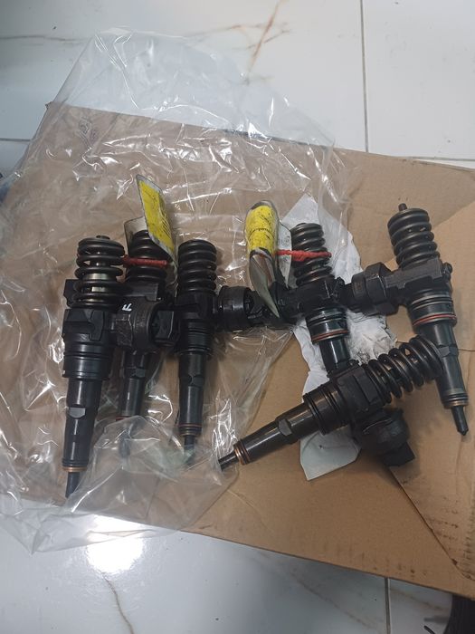 Injector, 038130073BP, BPT,  Audi A4 (8EC, B7), 1.9 TDI, BRB