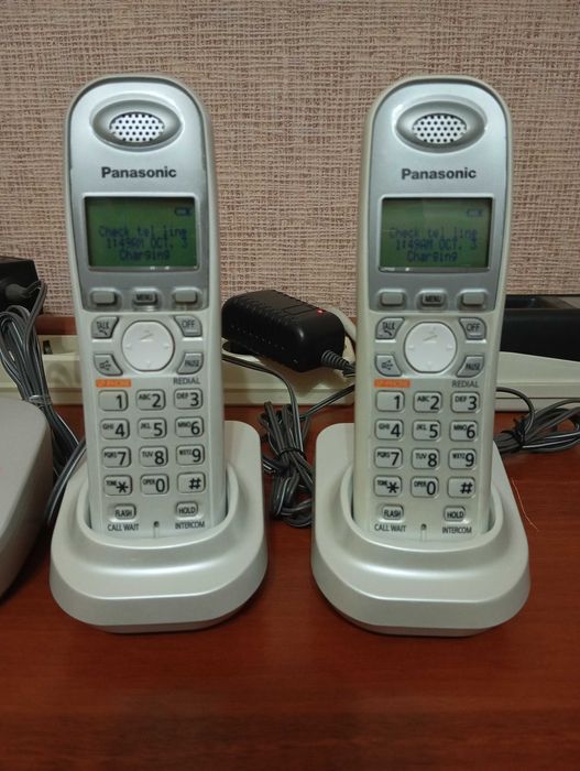 3 в 1.Продам радиотелефон три трубки на один телефонный номер.