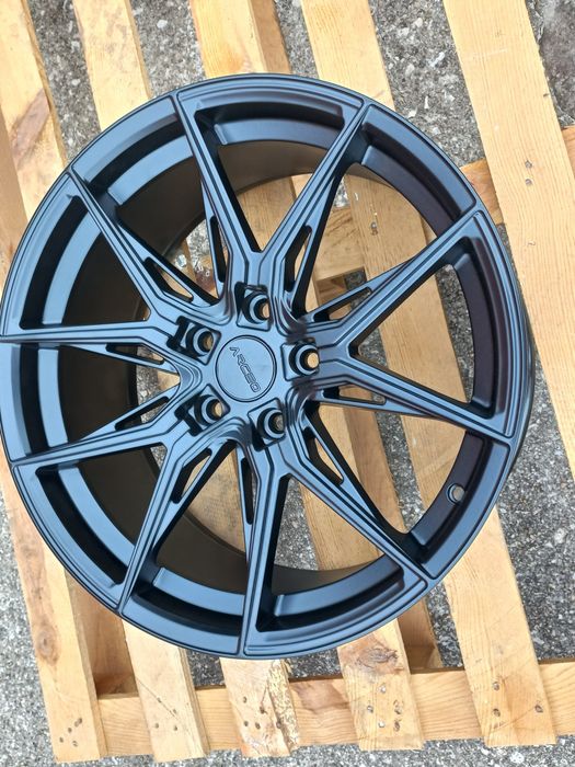 19"Marsille Bmw 5×120 E46 E90 E91 E92 F10 G11 F12 X1 X3 X5 4x4 Black Matt .8.5ж ет33
