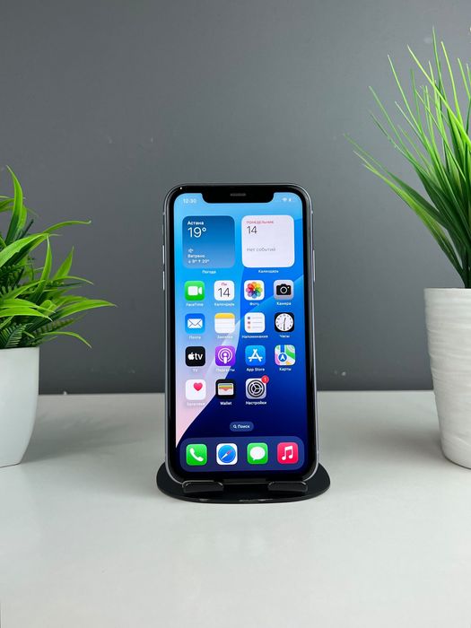 Apple iPhone 11 64 GB 70053а424