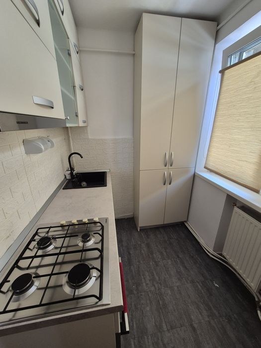 Inchiriez Apartament