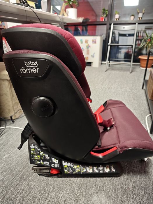 Vand scaun auto Britax Romer Advansfix IV R