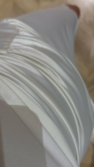 Вечернее нарядное платье