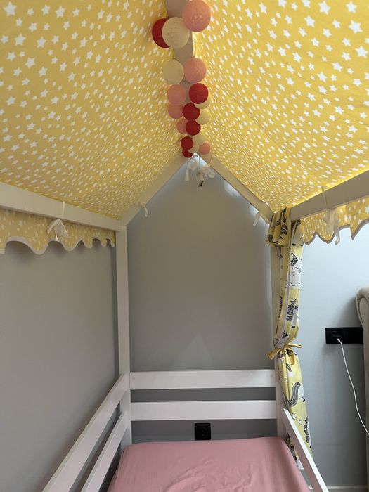 Кровать детская.