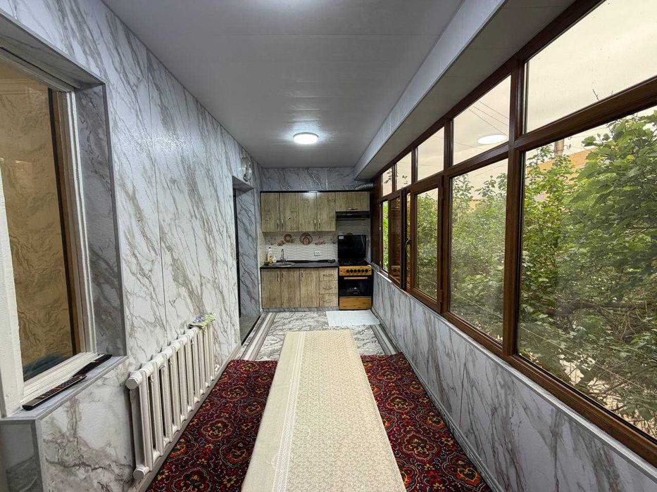 Продаётся 3х комн квартира на 2 этаже Ор-р 6 микрорайон Лавита