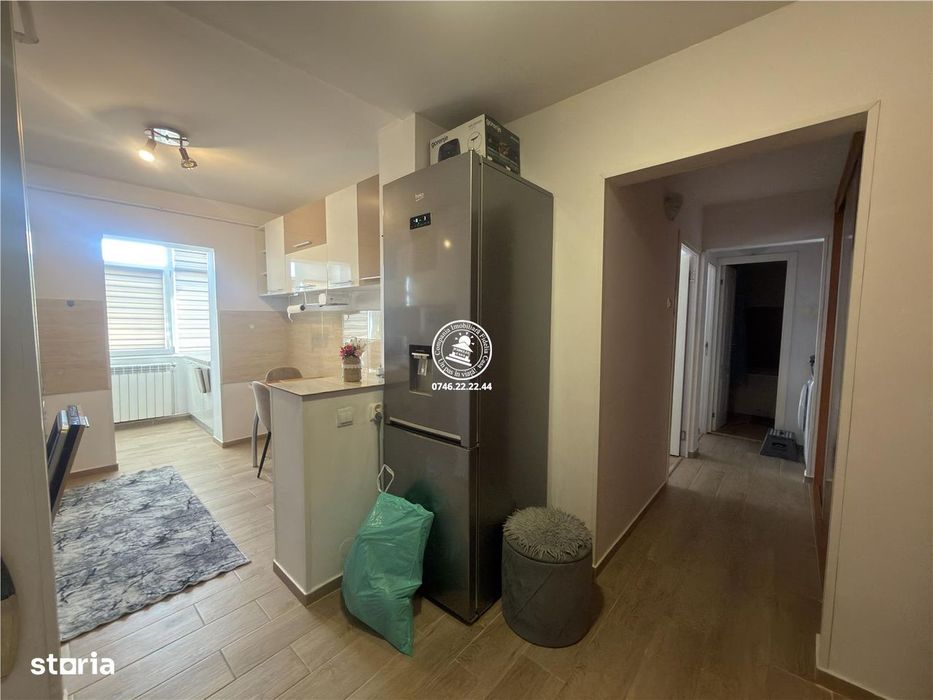 Apartament 3 camere decomandat, Dacia