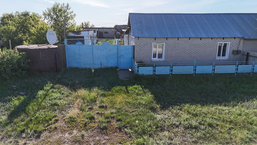 Продам дом с участком 10 соток