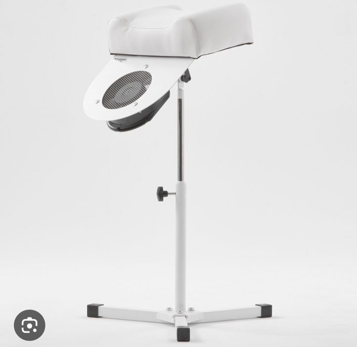 Вытяжка педикюрная Polaris