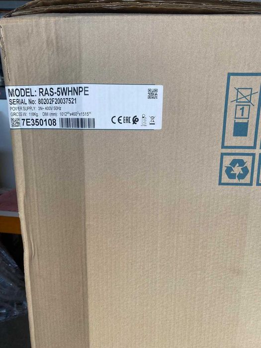 Pompa de caldura Hitachi 14 kw,split de perete,trifazica