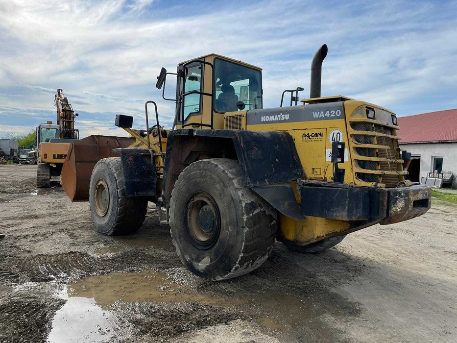 Dezmembrez vola Komatsu WA 420 - piese de schimb Komatsu