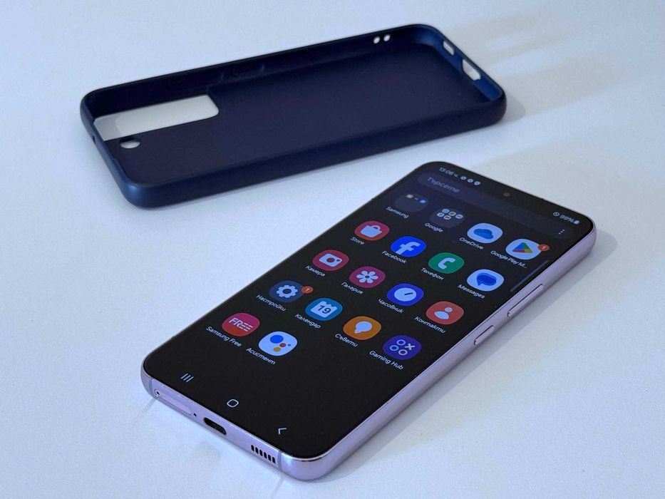 Бартер! Перфектен! Samsung Galaxy S22 Purple (Лилав)