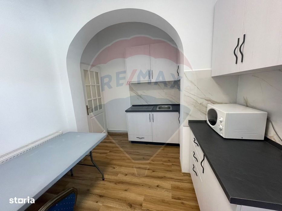 Apartament la casa de inchiriat