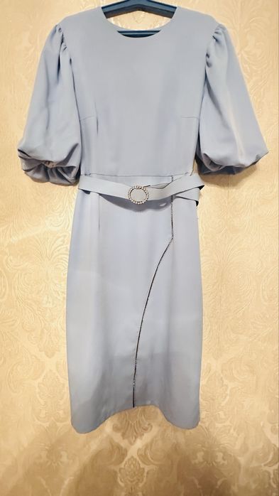 Продам платье голубое вечернее