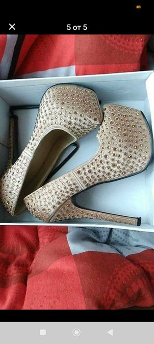 Великолепна бална рокля в наситен розов цвят, изработена по поръчка.