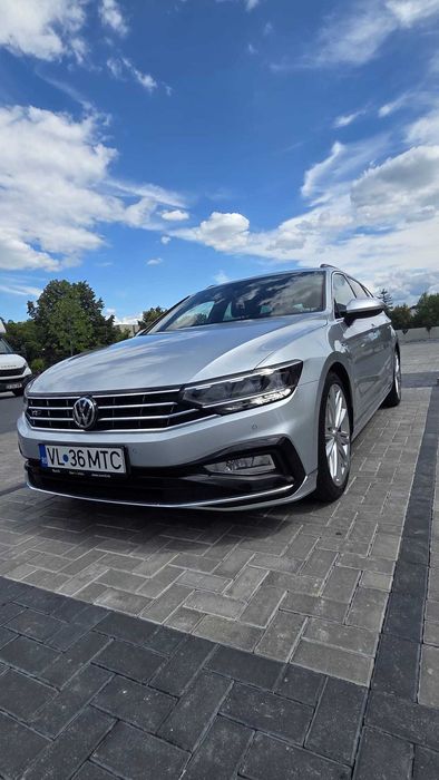Vand Volkswagen Passat Variant Business 2.0 TDI 110kW 7-Gang DSG (persoana juridica-tva deductibil)