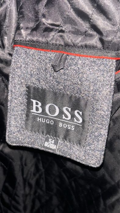 Пальто Boss