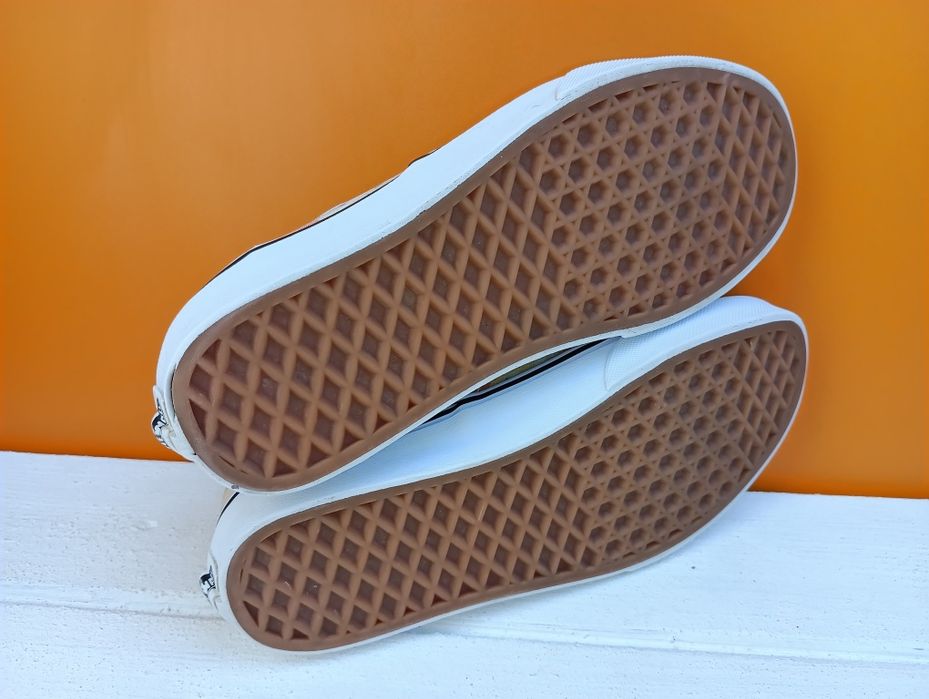 Vans Disney N 36 - 25 лв