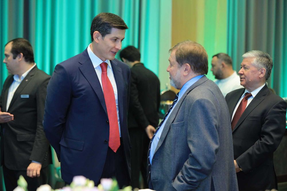 Фотограф в Ташкенте. Конференция и Свадебная фото съёмка