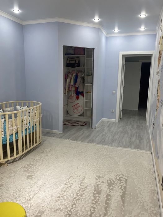 Продам 4 ком. Квартиру