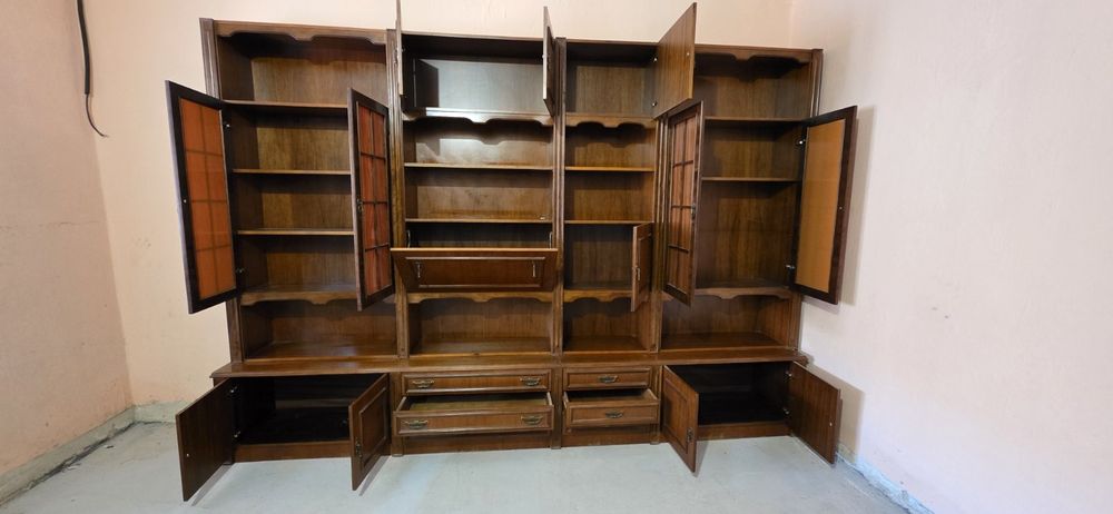 Голяма холна секция