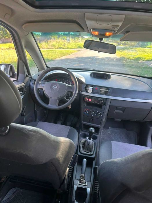 Opel meriva , an 2003 motor 1.6i