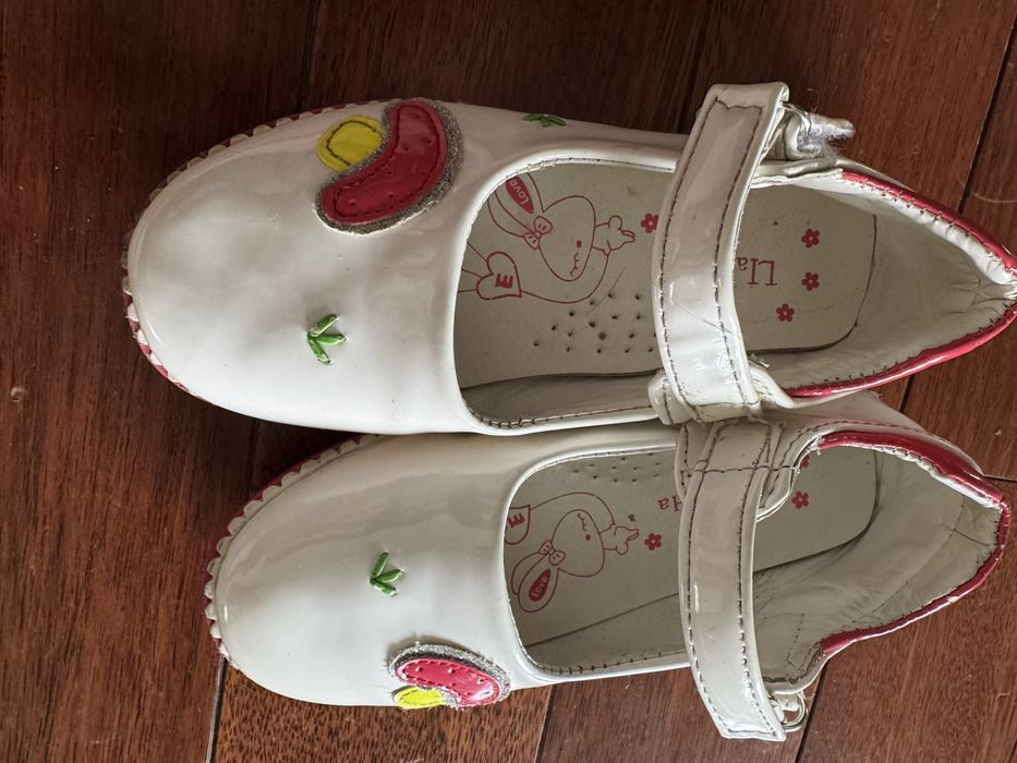 Туфли для девочки