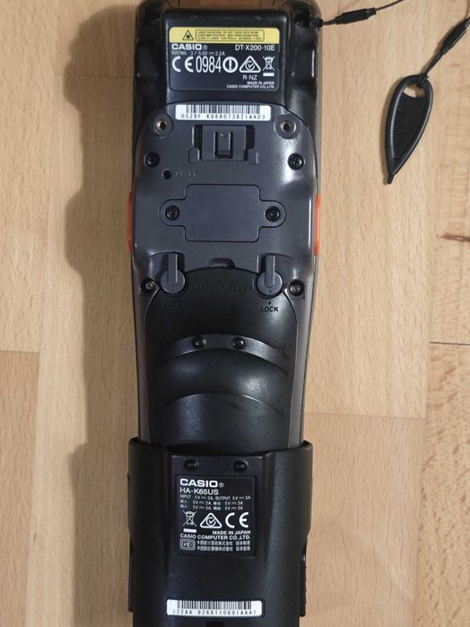 Scanner/Cititor cod bare și QR CASIO DT-X200