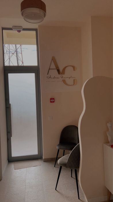 Post salon infrumusetare