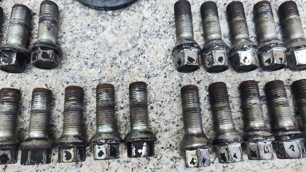 Distanțiere universale pentru roți 8 mm