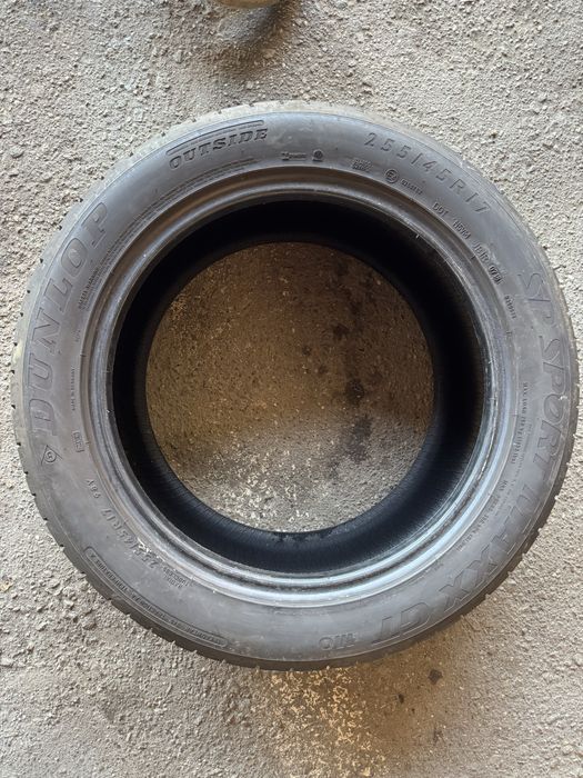 255/45/17 DUNLOP , set in stare foarte buna !
