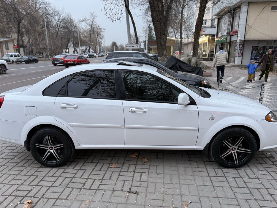 Chevrolet Gentra 2019 avtomat srochno sotiladi
