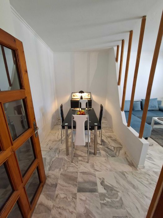 Дава се под наем Двустаен апартамент в София, Център - 50 кв.м за 450 € - Снимка #1