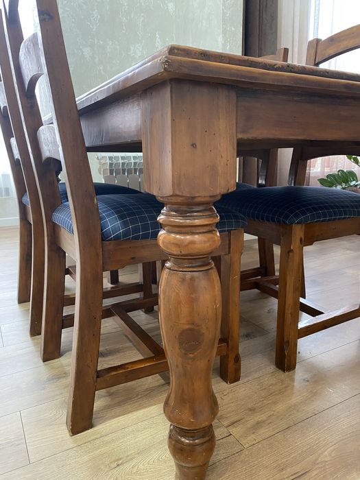 Продам стол со стульями