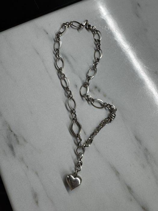 Продавам колие с печат 925