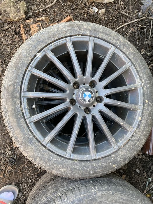 vand schimb jante bmw 235/45 R18