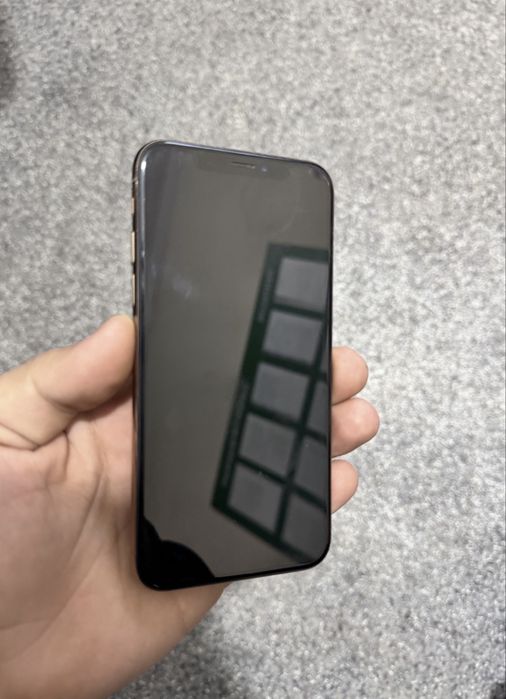 Продам айфон xs 64gb