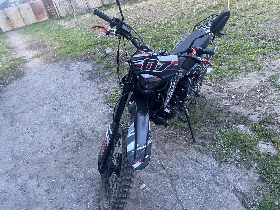 Продам эндуро 300 кубов